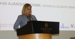 Panelisti na konferenci XXX. Dnevi slovenske uprave